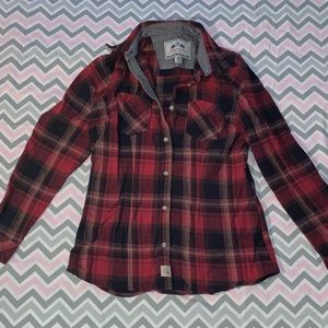 Legendary Whitetails Women’s Flannel!!
